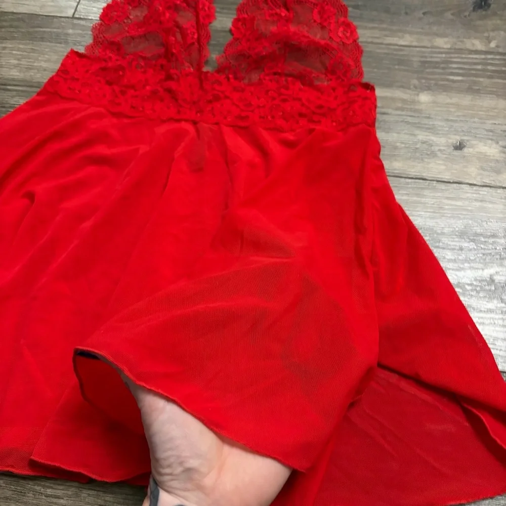 90s/Y2K European Vintage René Rofé Mesh/Lace Halter Babydoll Lingerie Slip Red M